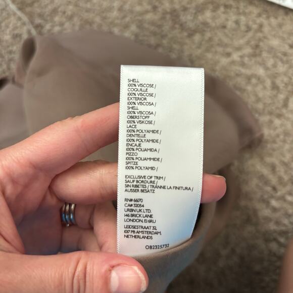 By Anthropologie Short Sleeve Silky Peasant Top M Coquette Prairie Cottage-core - Picture 12 of 13